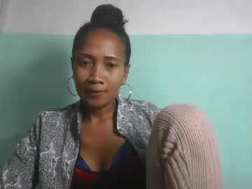 Alyahtah May 16, 2026 Chaturbate stream image