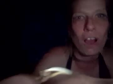 Gutterfly86 May 16, 2026 Chaturbate stream image