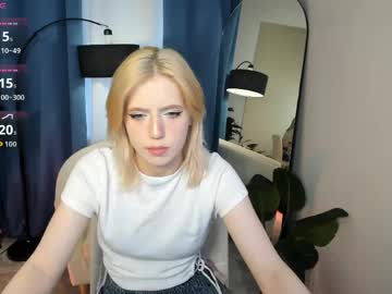 Moonlitasuna May 16, 2026 Chaturbate stream image