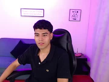 Davidcum18 May 17, 2026 Chaturbate stream image