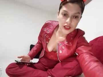 Skarlett_Smith5 May 17, 2026 Chaturbate stream image