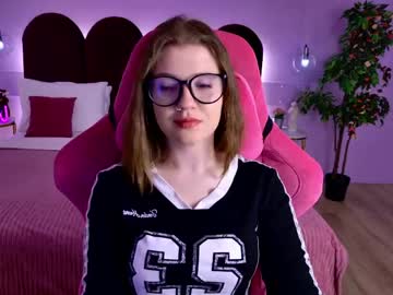 Carolinasherry May 17, 2026 Chaturbate stream image