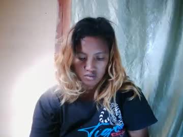 Mellissia02 May 17, 2026 Chaturbate stream image