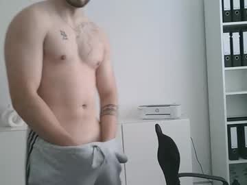 Ryanhoffmann15 May 17, 2026 Chaturbate stream image