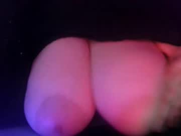 Lonelyhousewifemilf May 17, 2026 Chaturbate stream image