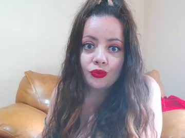 Luisahornydoll stream photo from May 17, 2026