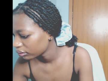 Cumebony_Petit May 17, 2026 Chaturbate stream image