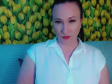 Goldmoonn May 17, 2026 Chaturbate stream image