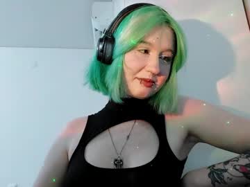 Shondrayazdani May 17, 2026 Chaturbate stream image