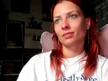 Karoline121 May 17, 2026 Chaturbate stream image