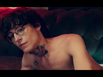 Hotdogswaitingaports May 17, 2026 Chaturbate stream image