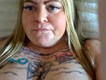 Bigblueeyesmomma May 17, 2026 Chaturbate stream image