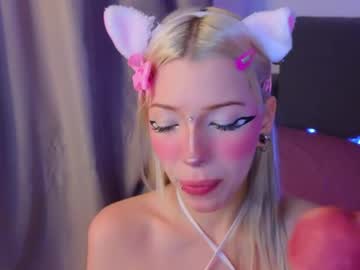 Nikkisilk May 17, 2026 Chaturbate stream image