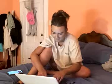 Honeydrippinbunny May 18, 2026 Chaturbate stream image