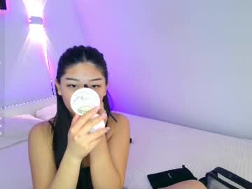 Laylalaurent May 18, 2026 Chaturbate stream image