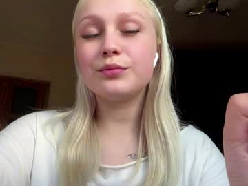 Malisaskovira May 18, 2026 Chaturbate stream image