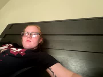 Red_Hot_Foxx03 May 18, 2026 Chaturbate stream image