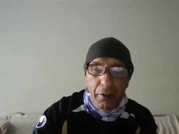 Moment71200 May 18, 2026 Chaturbate stream image