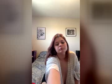 Sluttybaby02 May 18, 2026 Chaturbate stream image
