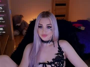 Milanafox_ May 18, 2026 Chaturbate stream image