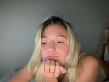 Cameronfox11 May 19, 2026 Chaturbate stream image