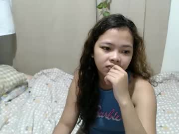 Sweetpetitedates May 19, 2026 Chaturbate stream image