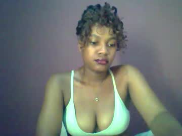 Ricie001 May 19, 2026 Chaturbate stream image