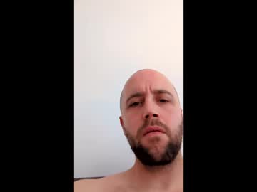 Jerkitoff3527 May 19, 2026 Chaturbate stream image