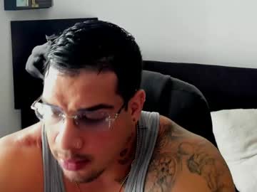 Mathews_Roses May 19, 2026 Chaturbate stream image