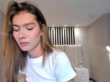 Niasalvatore May 19, 2026 Chaturbate stream image