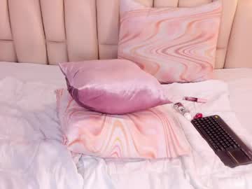Charis_Hill May 19, 2026 Chaturbate stream image