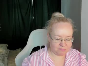 Violasmithh May 20, 2026 Chaturbate stream image