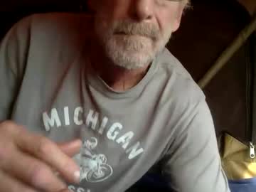 Deanofflove221000 May 20, 2026 Chaturbate stream image