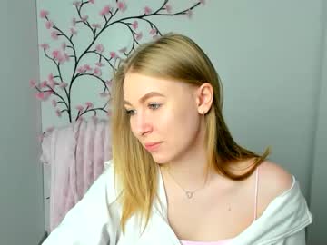 Emilia_Ilia May 20, 2026 Chaturbate stream image