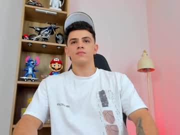 Mikecooper_ May 21, 2026 Chaturbate stream image