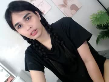 Momi_Khem019 May 21, 2026 Chaturbate stream image