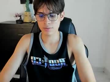 Ryan_Bronw May 21, 2026 Chaturbate stream image