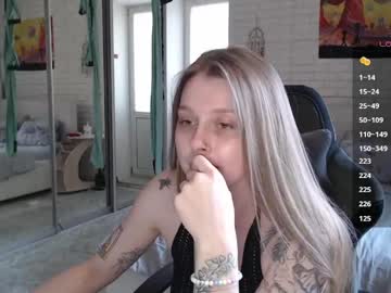 Helenundersin May 21, 2026 Chaturbate stream image