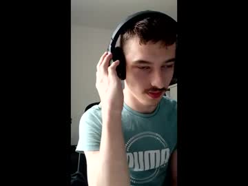 Male20y stream photo from May 21, 2026