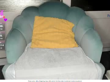 Zzzbutterflyxxx stream photo from May 21, 2026