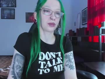 Missnikkivill May 21, 2026 Chaturbate stream image