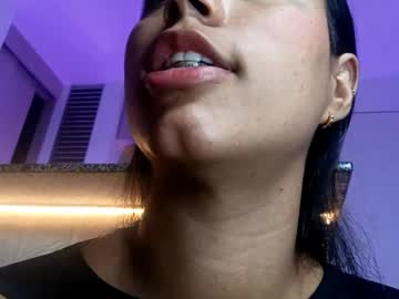 Raven_Stonee01 May 22, 2026 Chaturbate stream image