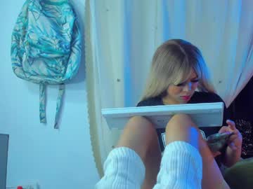 Emilly_Moonn May 23, 2026 Chaturbate stream image