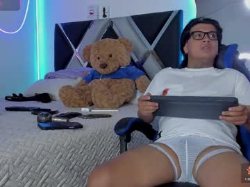 Winniepooh_69 May 23, 2026 Chaturbate stream image