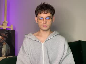 Oliverlawrence May 24, 2026 Chaturbate stream image