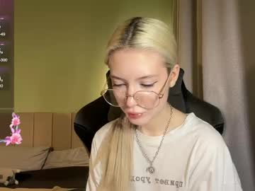 Kvetapin May 25, 2026 Chaturbate stream image