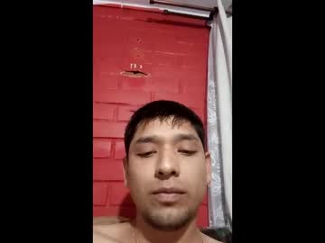Ulosdeabajo04 May 25, 2026 Chaturbate stream image