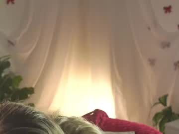 Emilyhewell May 25, 2026 Chaturbate stream image
