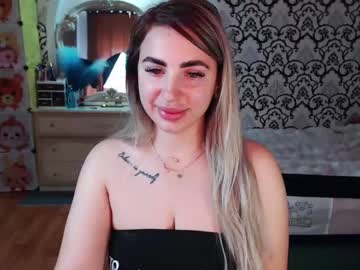 Lorasinclare May 25, 2026 Chaturbate stream image