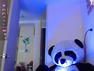 April_Dumont5 May 25, 2026 Chaturbate stream image